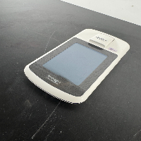 Invitrogen Qubit 4 Fluorometer image 1